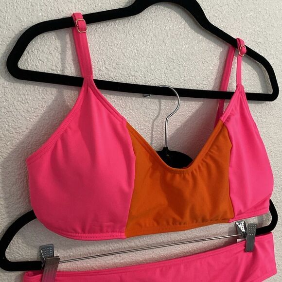 NWT- Kate Spade- Orange and Pink- Neon color blocked bikini- Size XL - Picture 4 of 13